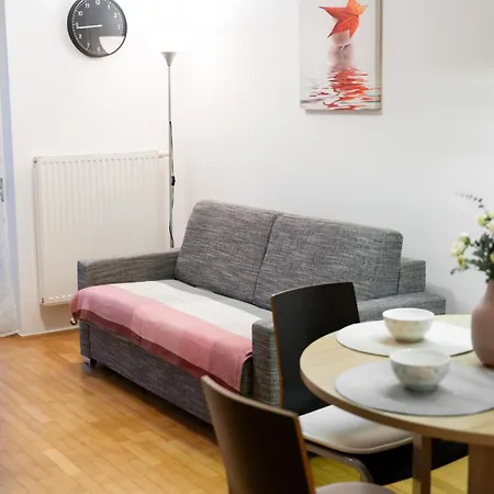 Apartmán Family Lea-sleeps 4, Free Parking